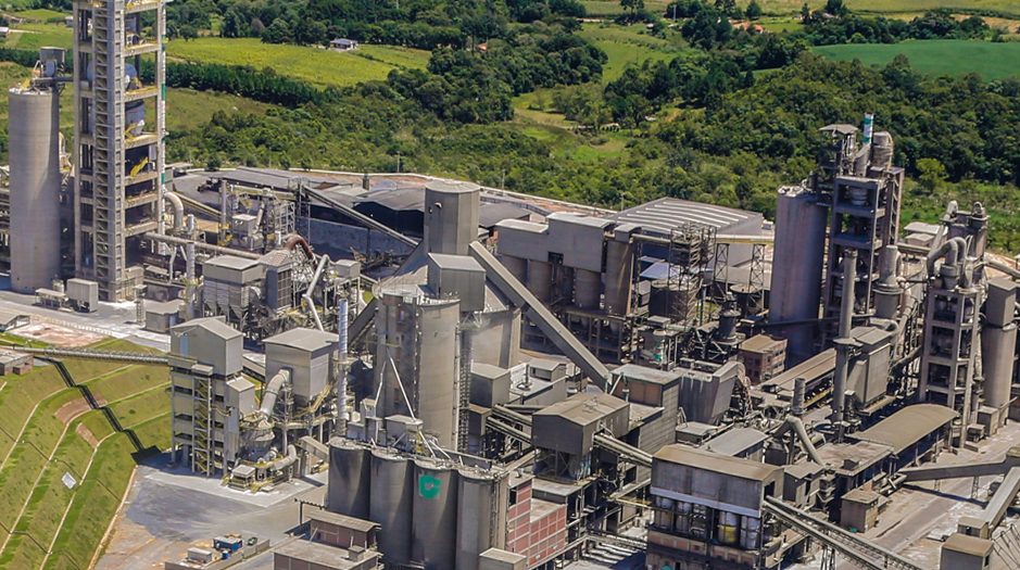 ATUAMOS NO SEGUIMENTO DE CIMENTOS